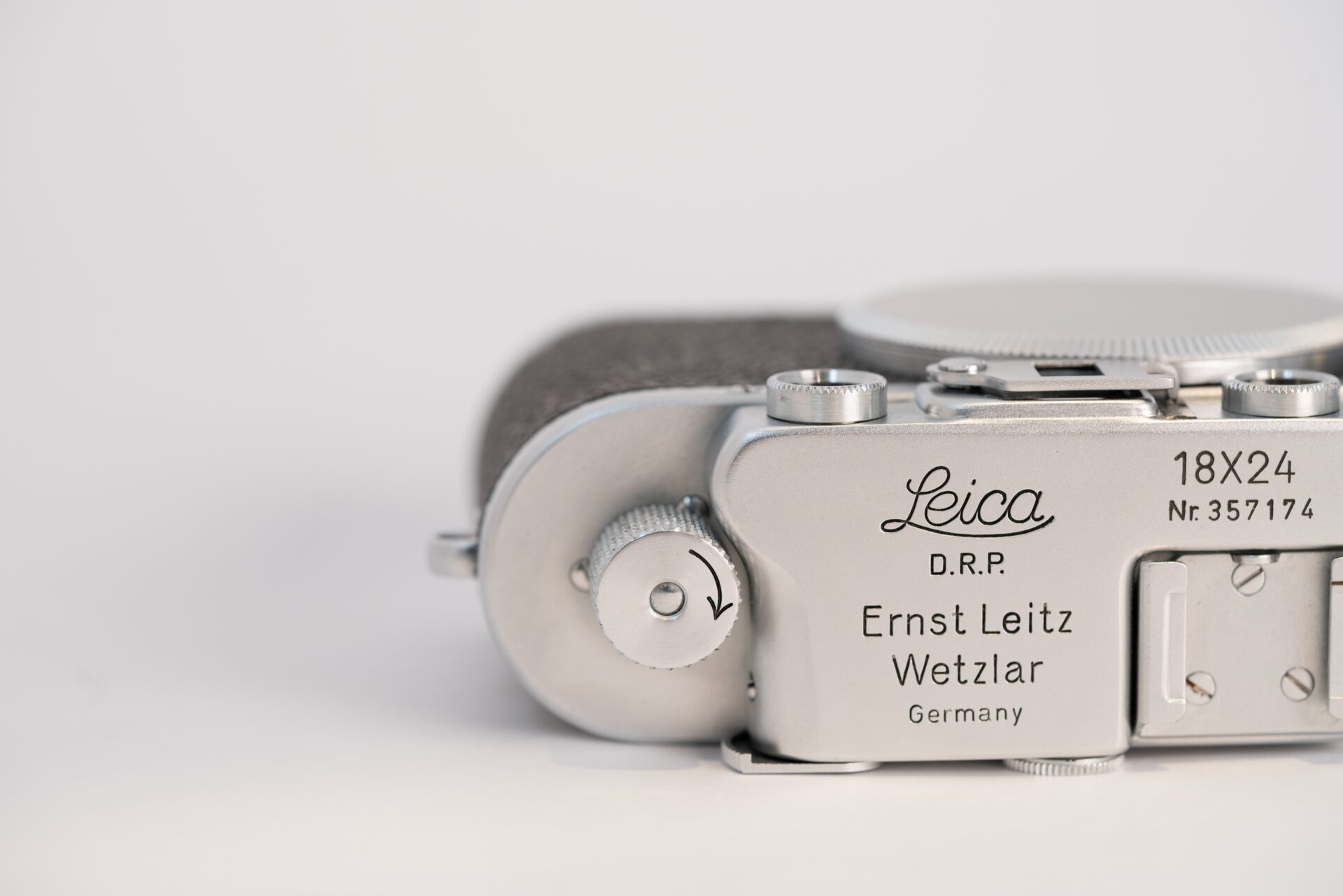 Leica72の刻印を撮影した写真