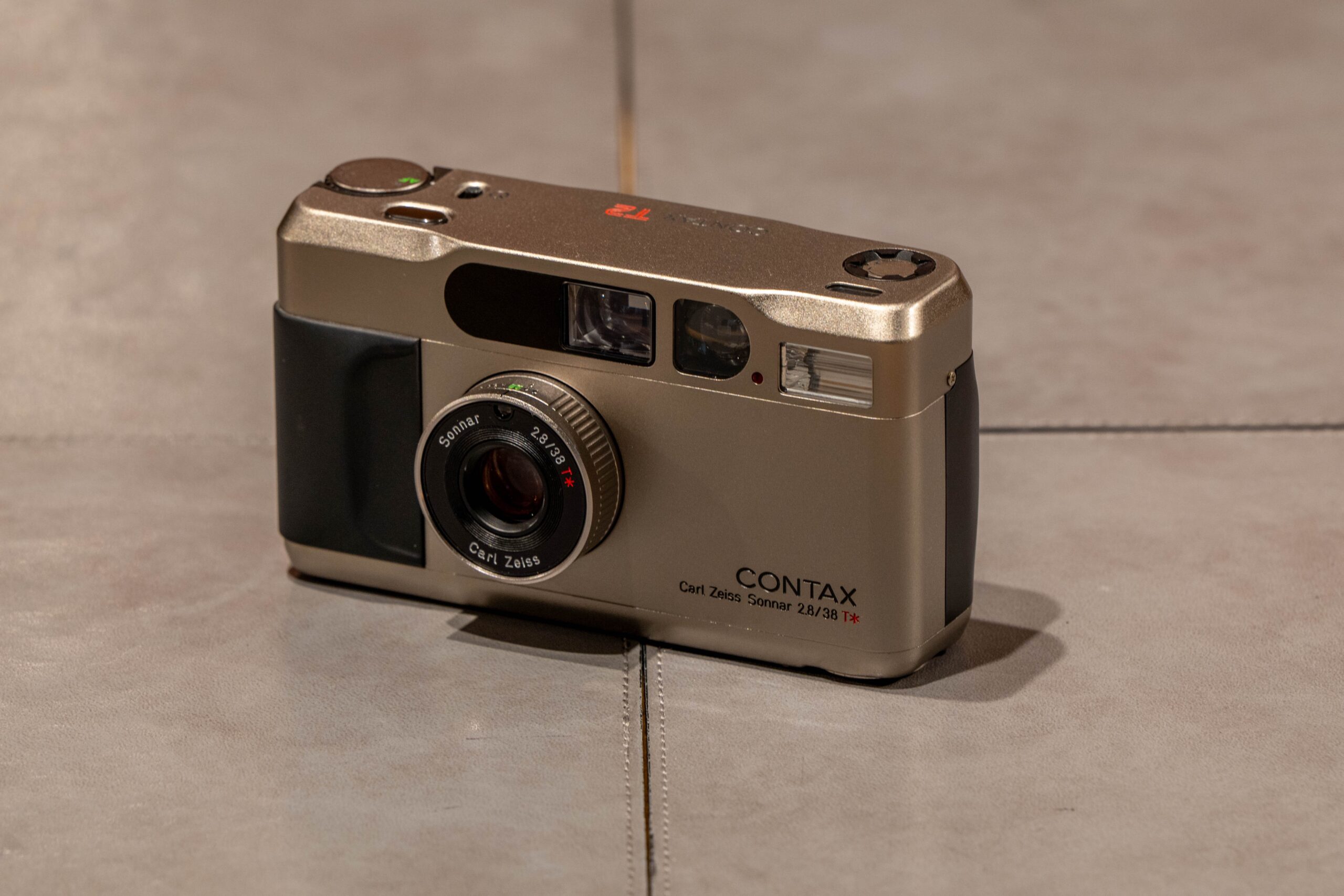 CONTAX T2 Titan Chrome