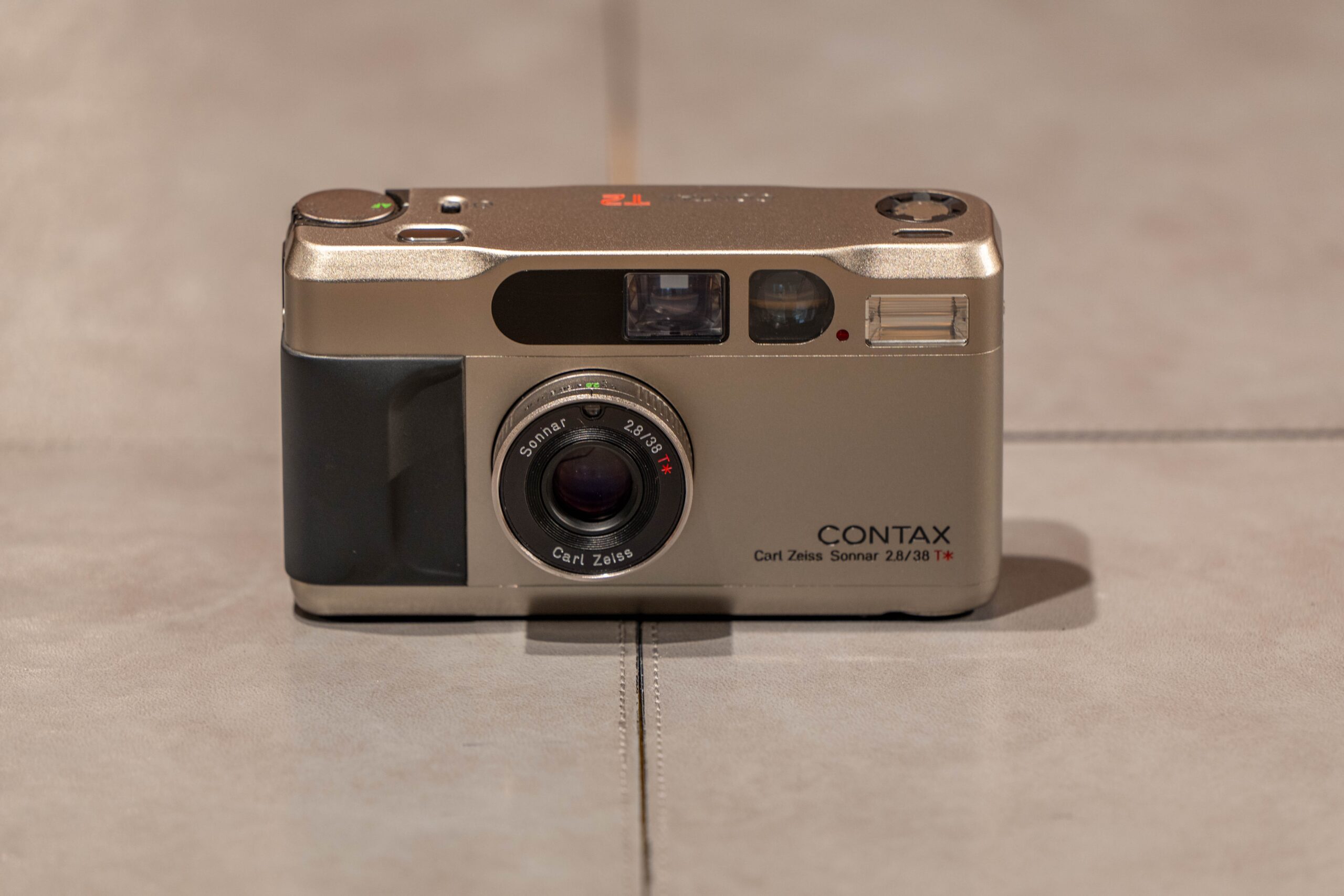 CONTAX T2 Titan Chrome
