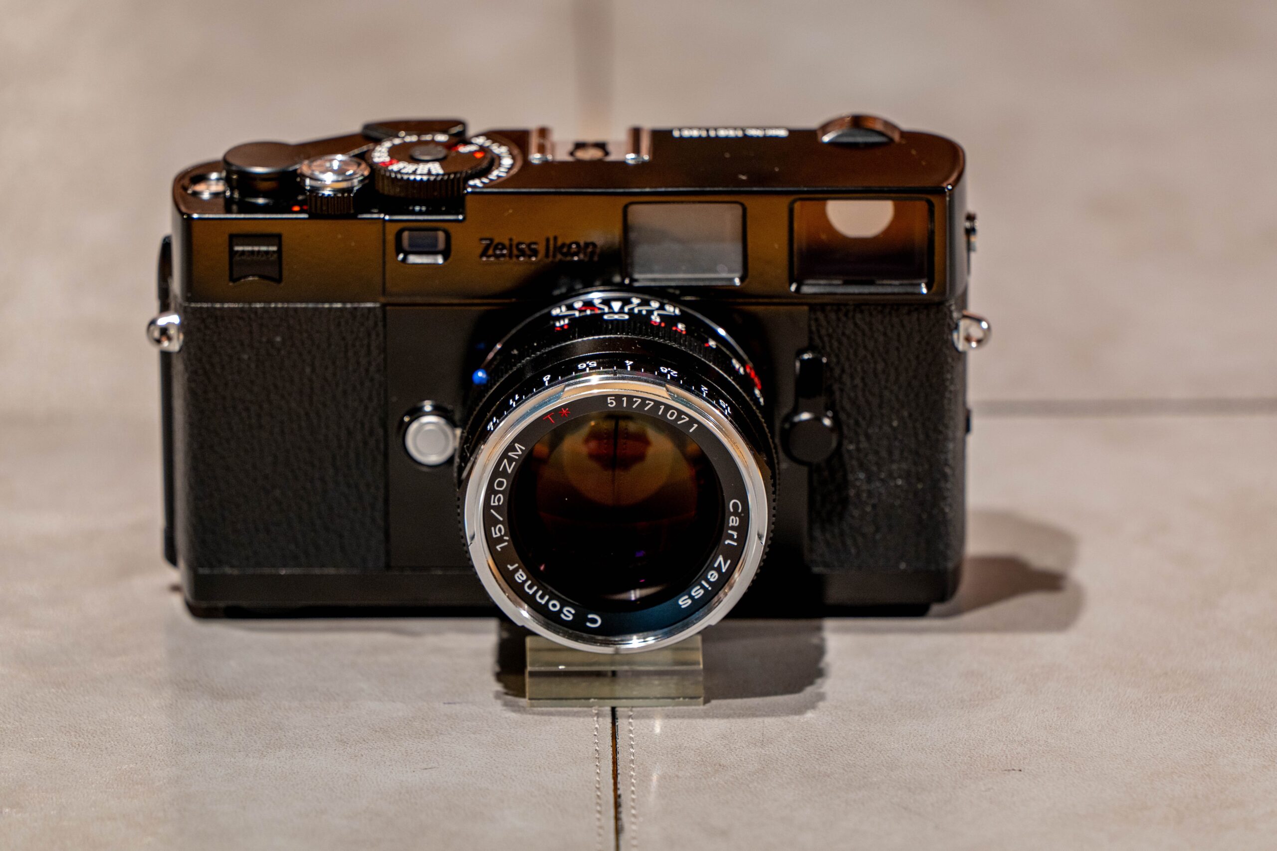 Cosina Zeiss Ikon Black C Sonnar f1.5/50mm ZM Black Set