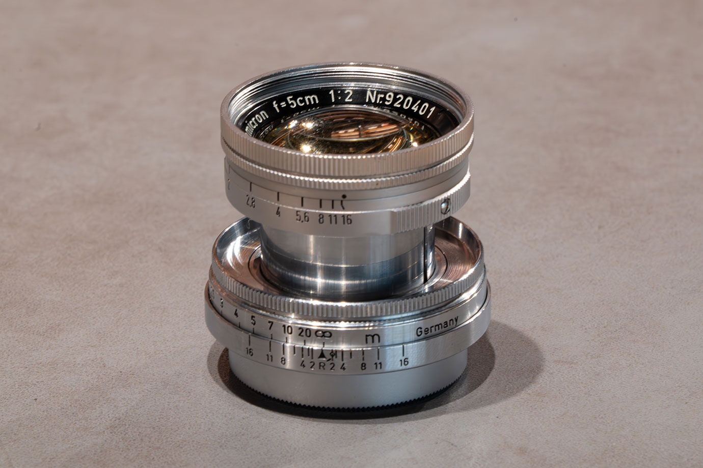 Leica Summicron L 50mm f/2 Radioactive No.920401